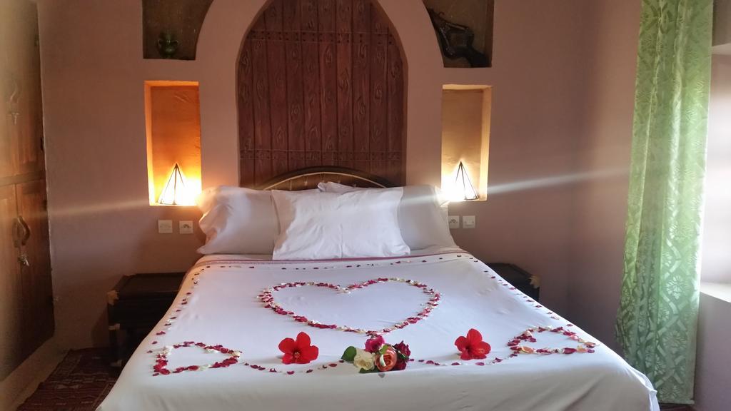 סקורה Taloute Ecolodge מראה חיצוני תמונה