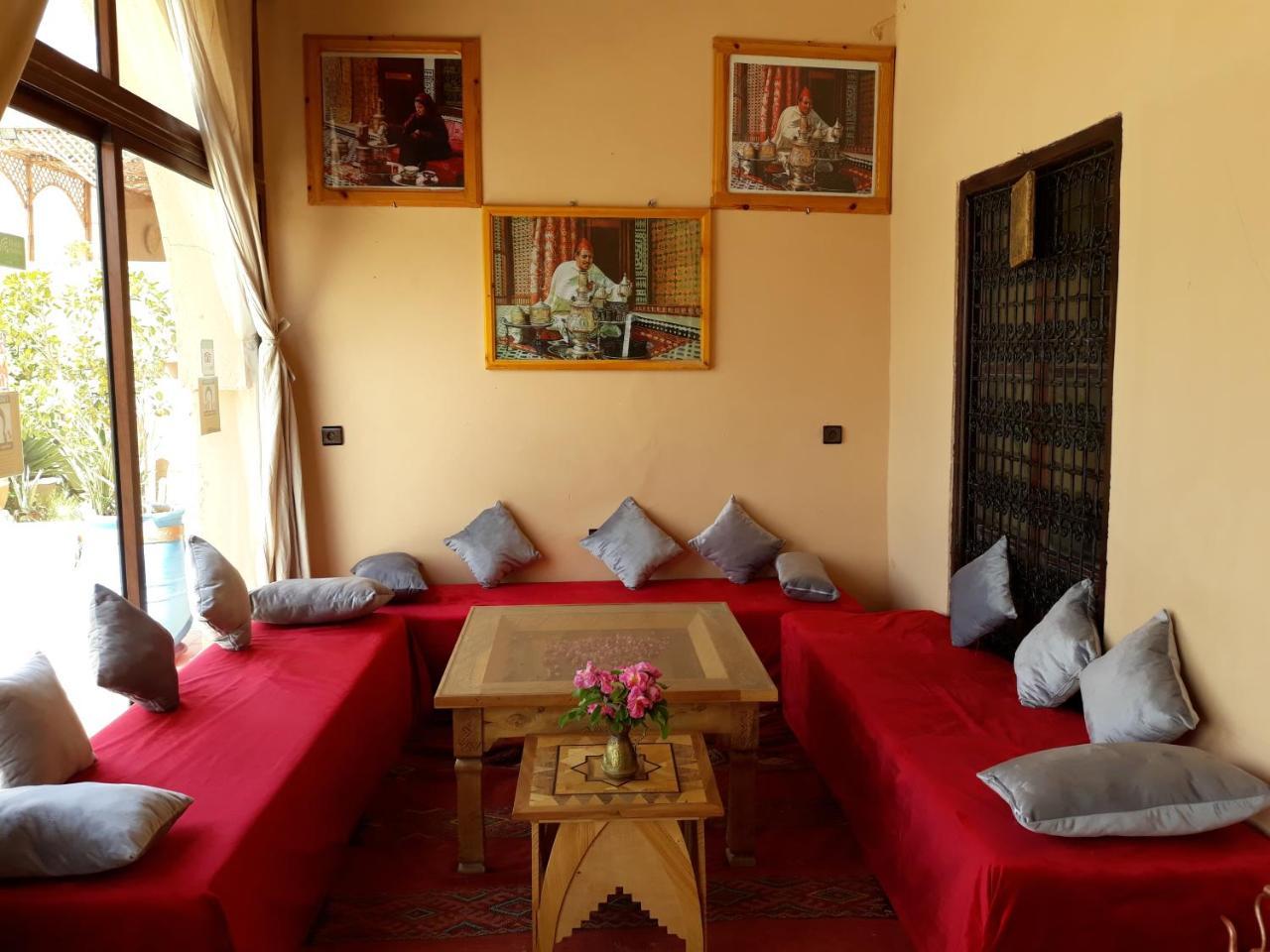 סקורה Taloute Ecolodge מראה חיצוני תמונה