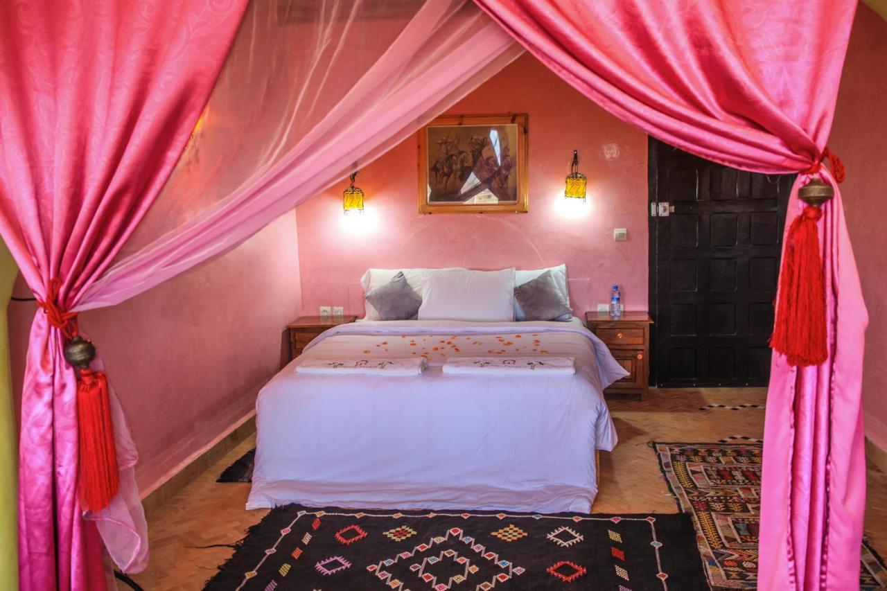 סקורה Taloute Ecolodge מראה חיצוני תמונה